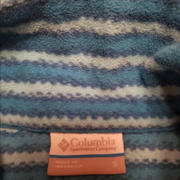 Columbia light weight fleece top - Picture 3 of 3